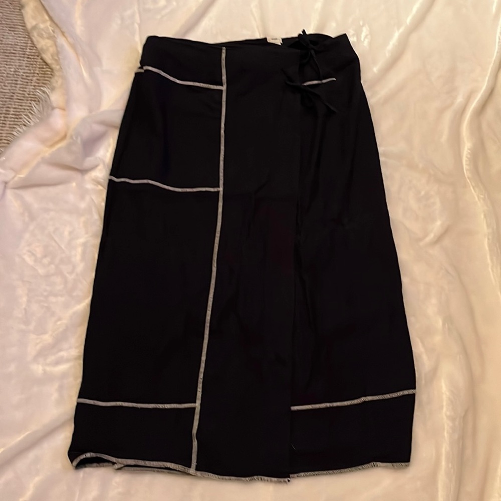 J.Jill black linen wrap skirt